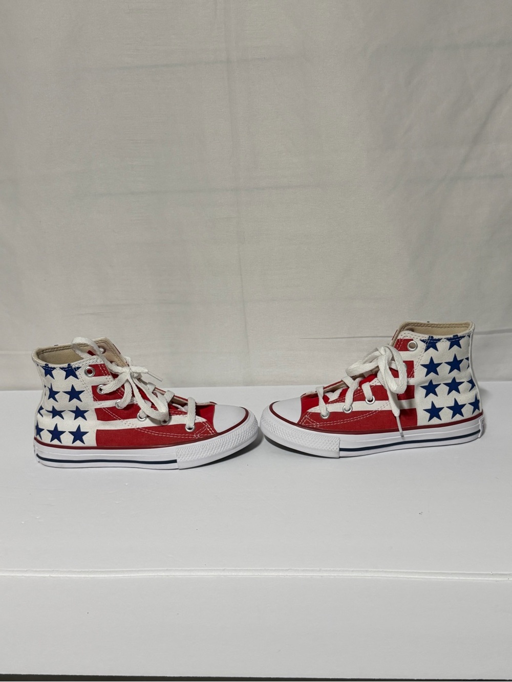 Converse Youth Chuck Taylor All Star HI Red White Blue USA Shoes Size 13 Youth